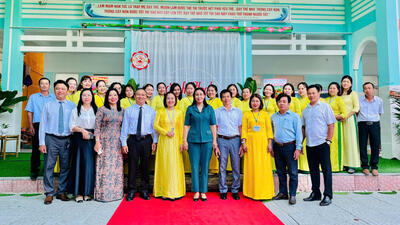 🌻 Chiều ngày 16/11/2024, Trường MN Sơn Ca vinh hạnh và xúc động hân hoan chào đón Bà Nguyễn Thị Anh Thi- PCT UBND tp Đà Nẵng đã về thăm trường.